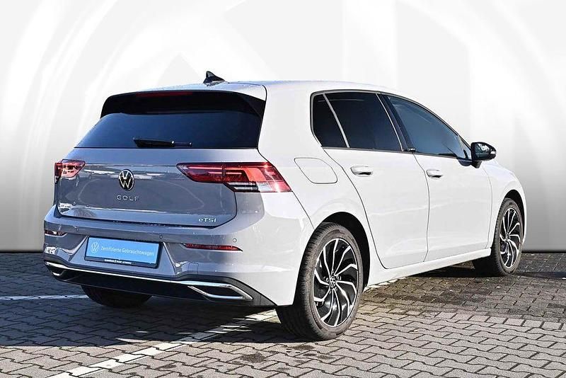 Gebraucht VW Golf VIII Move 150 PS (110 kW) 2023 Grau Limousine