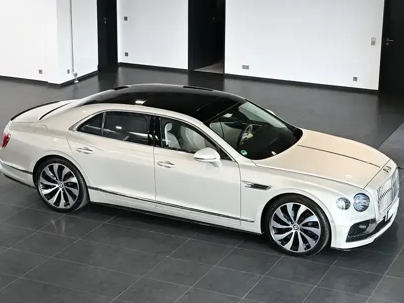 Second-hand Bentley Flying Spur Mulliner 550 CP (404 kW) 2021 Bej Berlinǎ