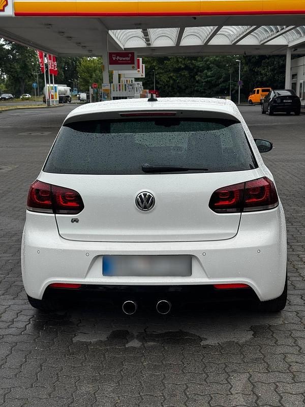 Używany VW Golf R 271 KM (199 kW) 2012 Biały Coupe