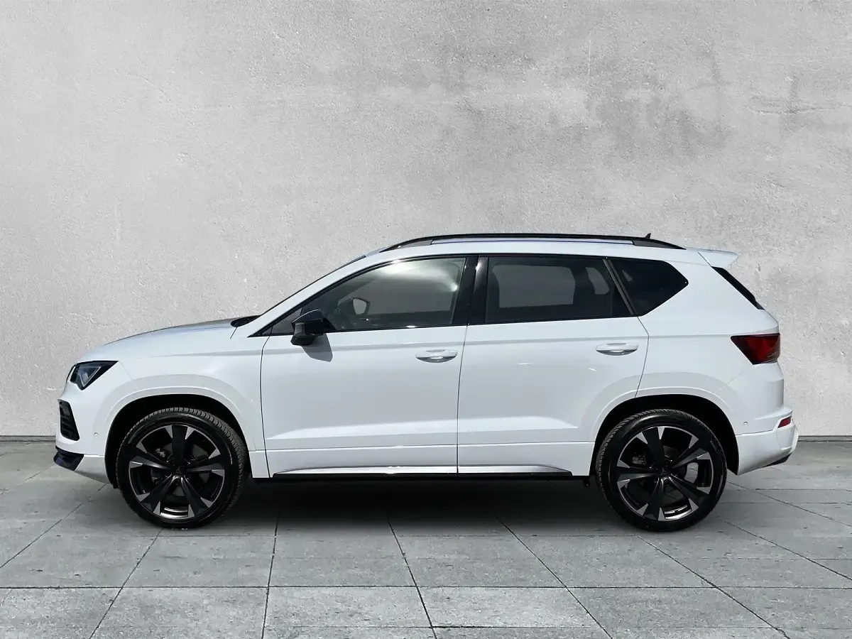 Usata Cupra Ateca 190 CV (139 kW) 2025 Bianco SUV