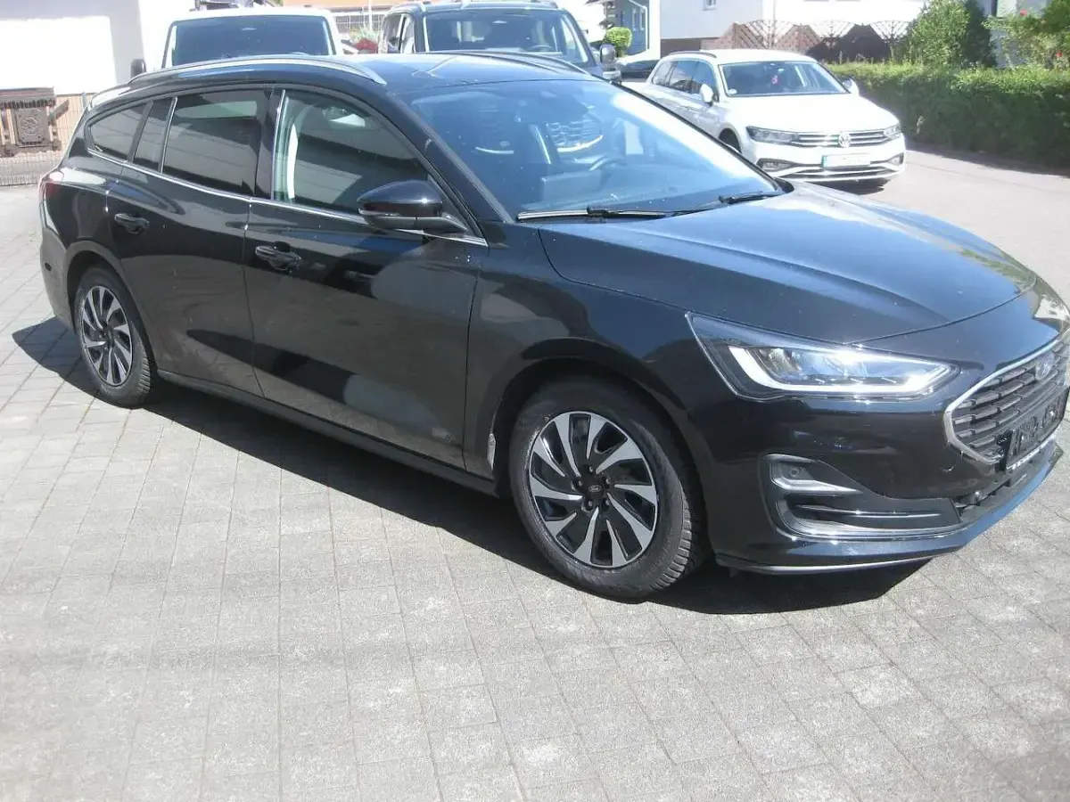 Gebraucht Ford Focus Titanium X 155 PS (114 kW) 2024 Agate black Kombi