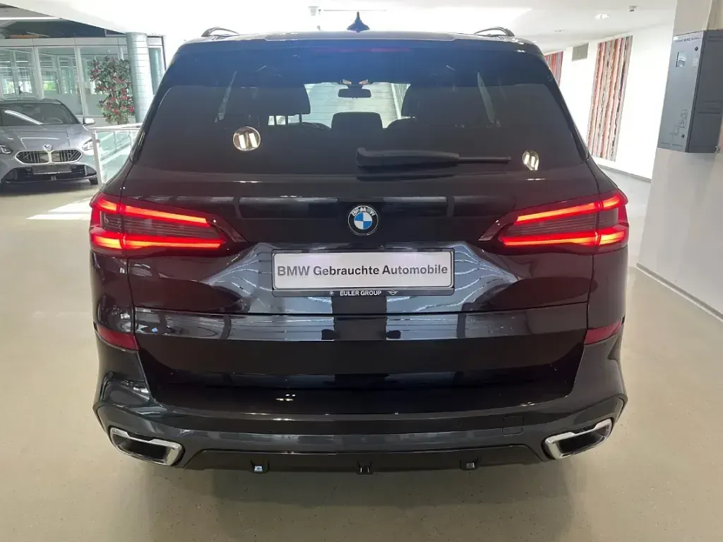 Gebraucht BMW X5 Performance 286 PS (210 kW) 2023 Schwarz SUV