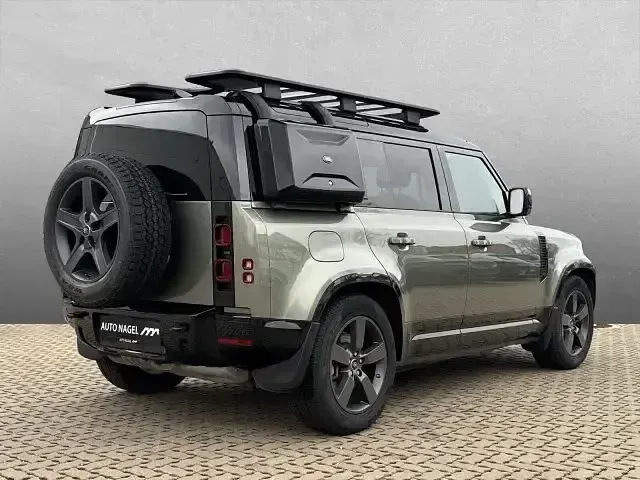 Gebraucht Land Rover Defender SE 300 PS (220 kW) 2024 Grün SUV
