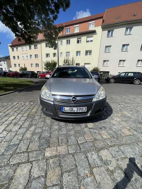 Gebraucht 2010 Opel Astra Sport Kombi | 1.200 € (Superpreis) - Bild 1/4