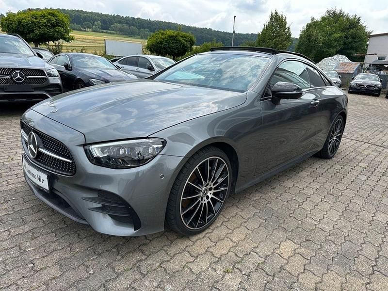 Selenitgrau metalliclack Gebraucht 2021 Mercedes E200 AMG Coupé | 38.900 € (Fairer Preis) - Bild 1/4