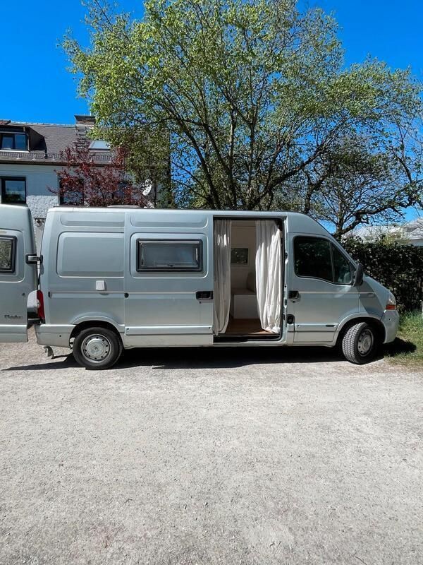Gebraucht 2004 Renault Master Van | 16.000 € - Bild 1/4