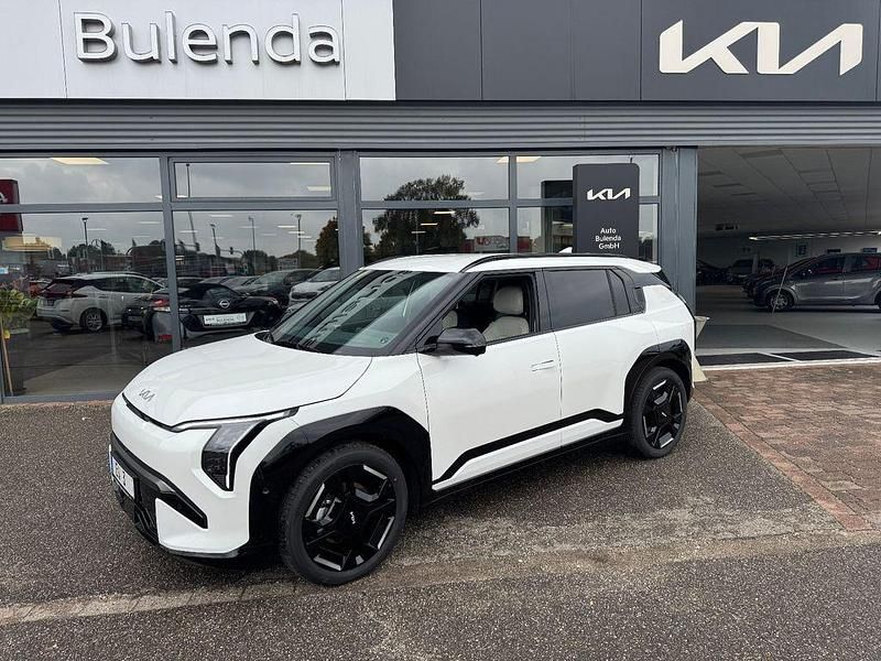 Weiß Neu 2025 Kia EV3 4 SUV | 43.970 € (Etwas zu teuer) - Bild 1/4