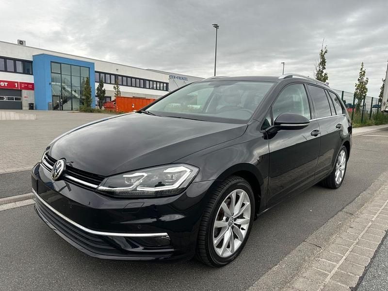 Schwarz Gebraucht 2020 VW Golf VII Kombi | 17.500 € (Guter Preis) - Bild 1/4