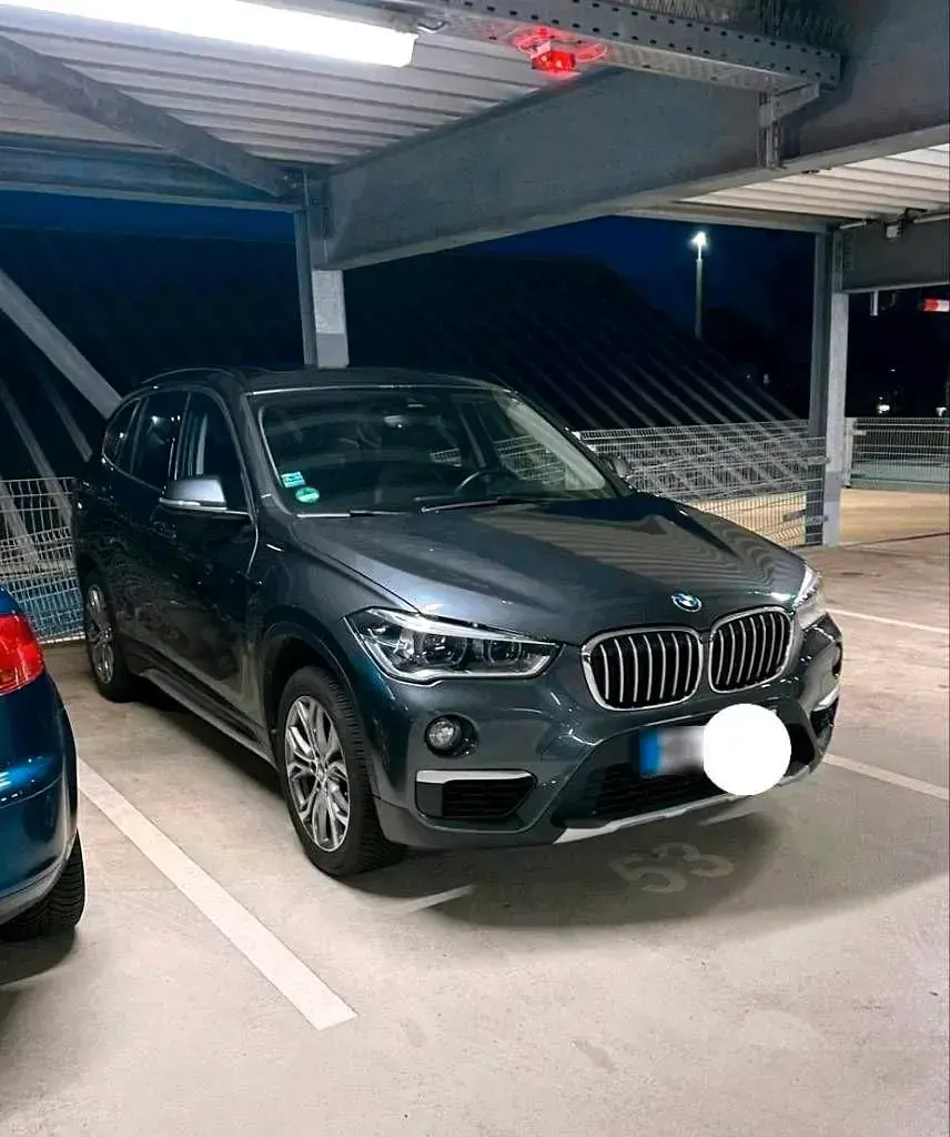 Gebraucht BMW X1 xLine 150 PS (110 kW) 2015 Grau SUV