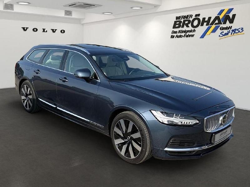 Gebraucht Volvo V90 Ultimate 455 PS (334 kW) 2024 Denim blue / metallic Kombi