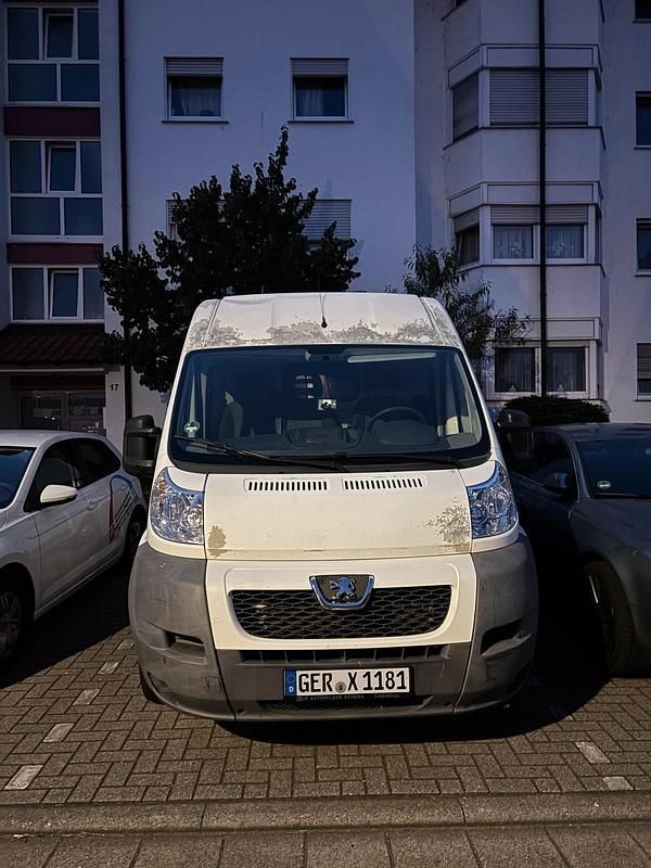 Weiß Gebraucht 2010 Peugeot Boxer Van | 6.800 € (Fairer Preis) - Bild 1/4