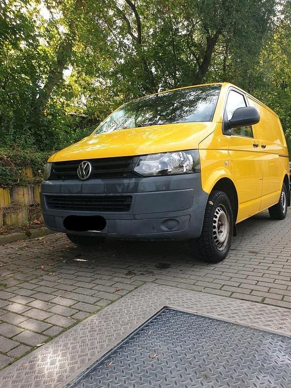 Gelb Gebraucht 2011 VW Transporter Van | 8.000 € (Guter Preis) - Bild 1/4