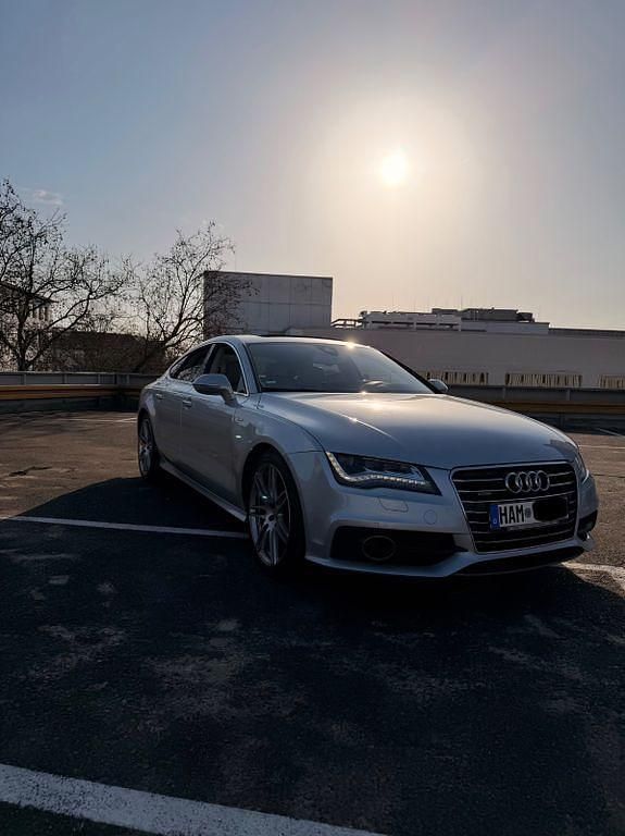 Gebraucht Audi A7 Sportback Ambiente 245 PS (180 kW) 2011 Silber Kleinwagen