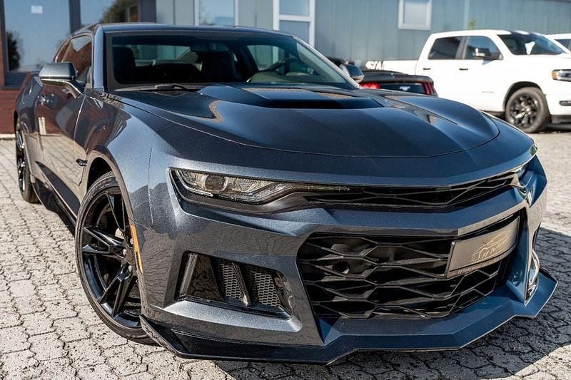 Grau Gebraucht 2022 Chevrolet Camaro ZL1 | 28.499 € (Guter Preis) - Bild 1/4
