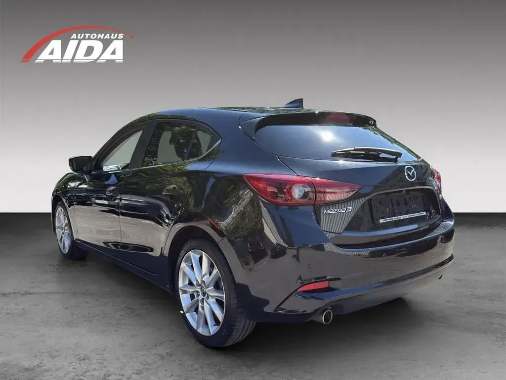 Gebraucht Mazda 3 120 PS (88 kW) 2017 Schwarz Limousine