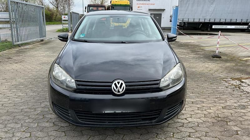 Schwarz Gebraucht 2009 VW Golf VI Limousine | 4.900 € (Fairer Preis) - Bild 1/4