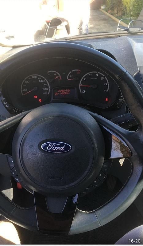 Schwarz Gebraucht 2011 Ford Ka Kleinwagen | 3.300 € - Bild 1/4