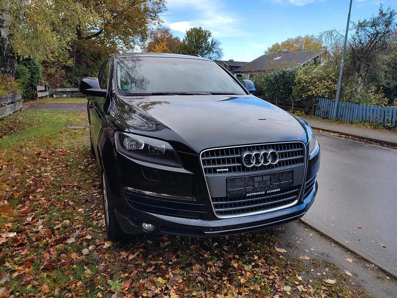 Schwarz Gebraucht 2007 Audi Q7 Comfort SUV | 10.000 € (Guter Preis) - Bild 1/4