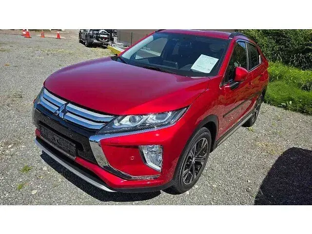 Gebraucht Mitsubishi Eclipse Cross Diamant Edition 163 PS (119 kW) 2020 Dynamikrot SUV