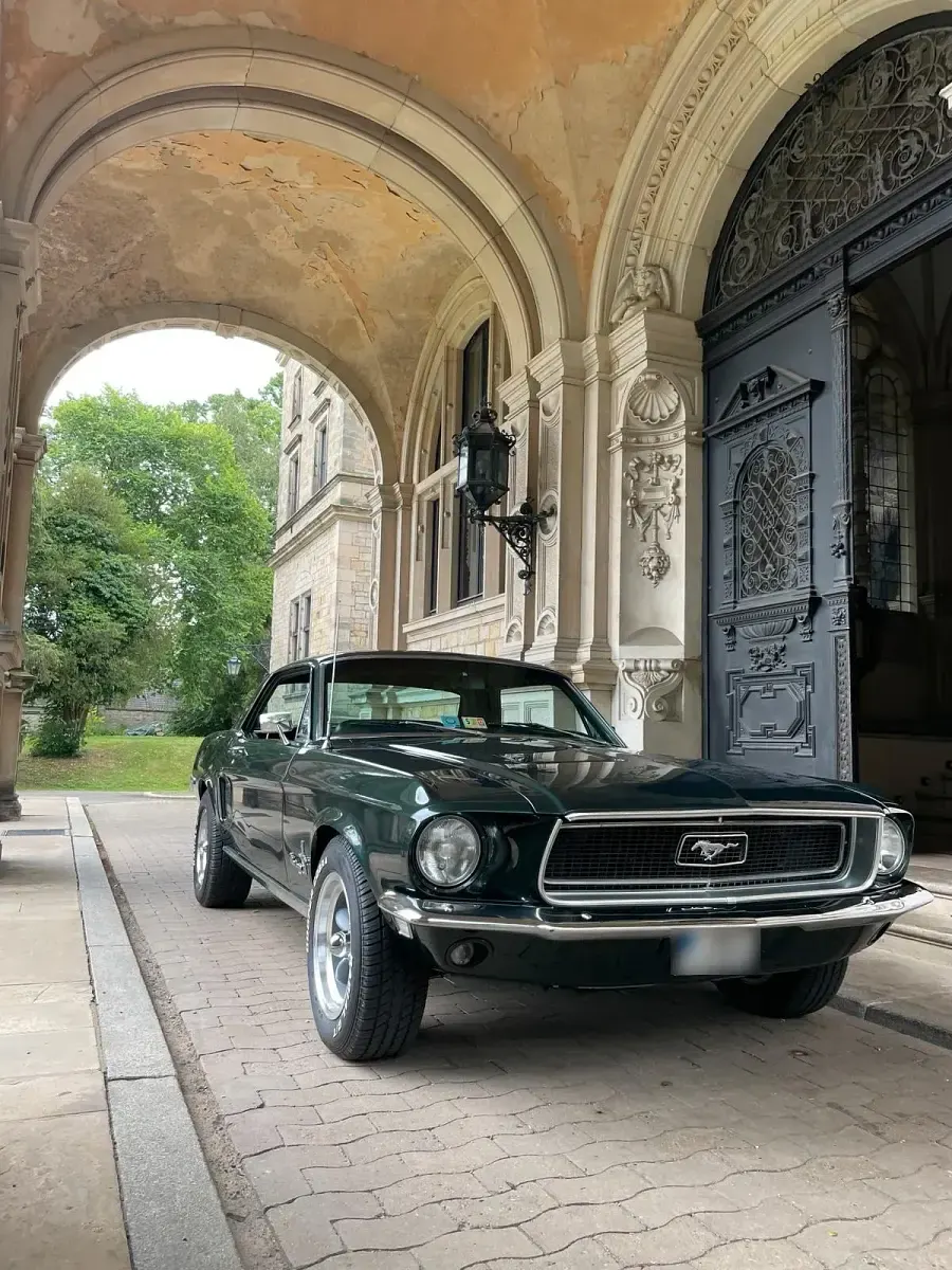 Gebraucht Ford V8 200 PS (147 kW) 1968 Grün Coupé