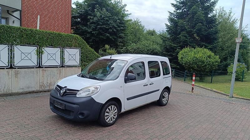 Weiß Gebraucht 2013 Renault Kangoo Authentique Van / Kleinbus | 3.999 € (Fairer Preis) - Bild 1/4