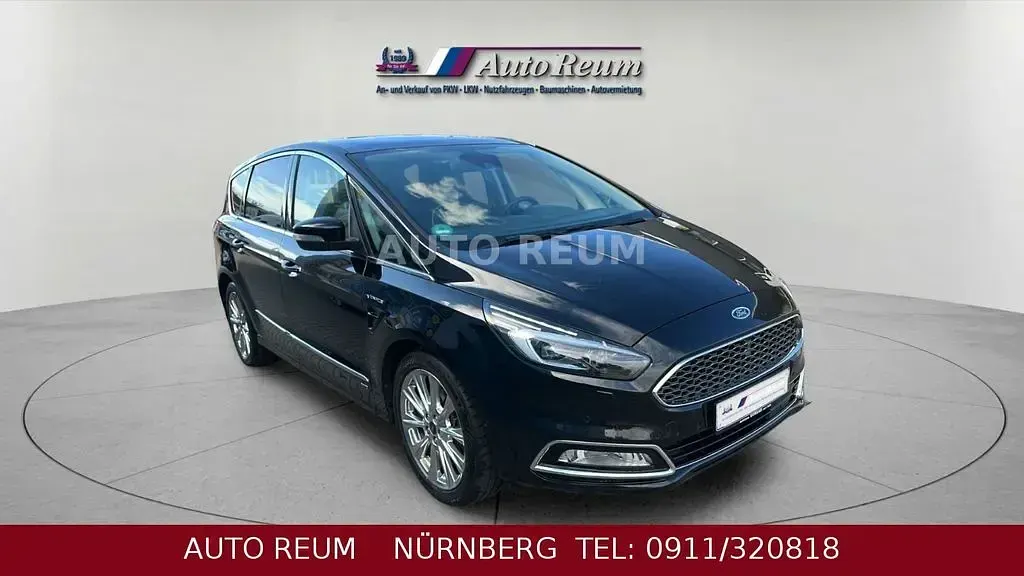 Gebraucht Ford S-MAX Vignale 179 PS (131 kW) 2017 Schwarz Van / Kleinbus