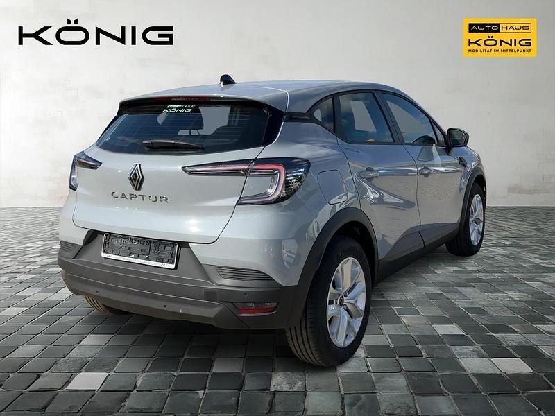Neu Renault Captur Evolution 91 PS (66 kW) 2025 Grau SUV