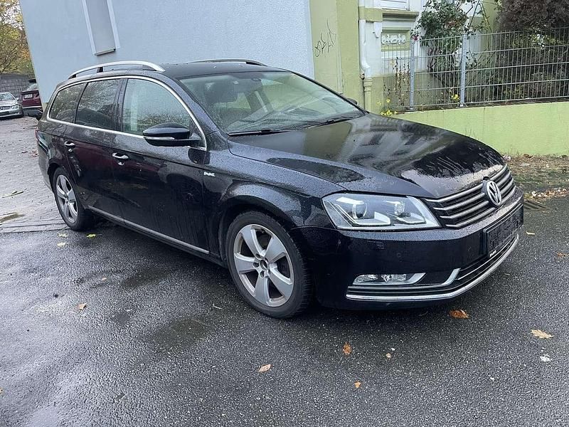 Gebraucht VW Passat Exclusive 177 PS (130 kW) 2013 Schwarz Kombi