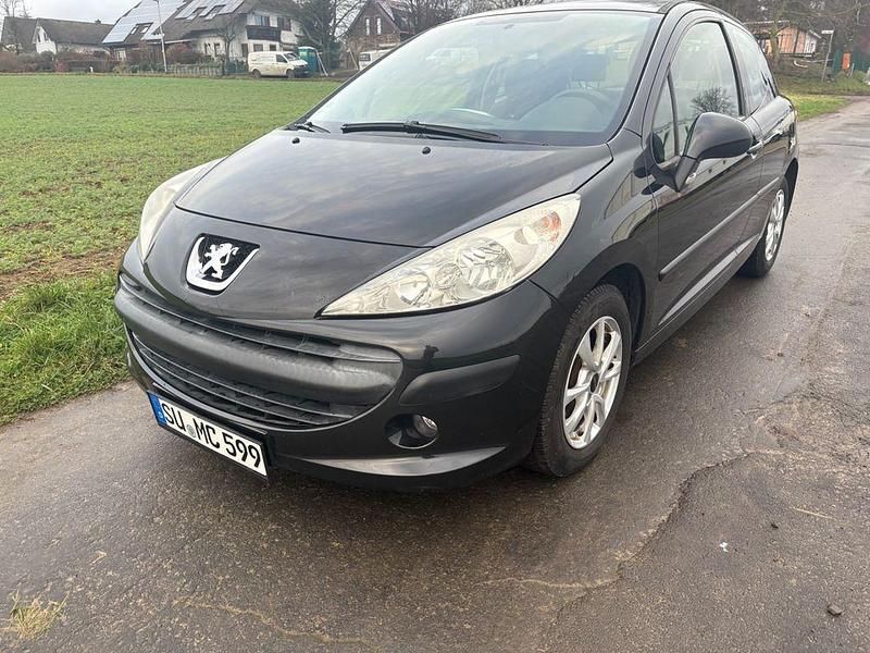 Gebraucht Peugeot 207 Filou 88 PS (64 kW) 2006 Schwarz Limousine