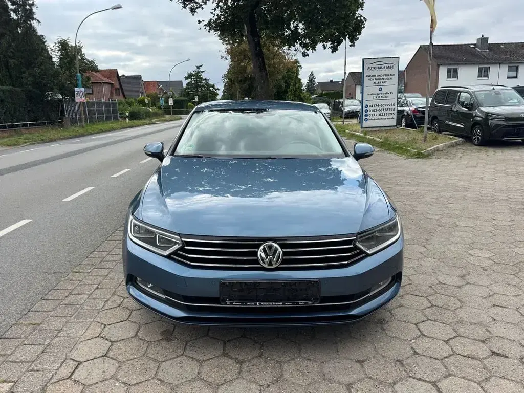 Gebraucht VW Passat 150 PS (110 kW) 2016 Blau Limousine