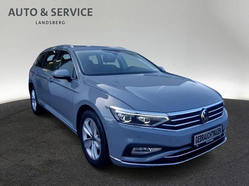 Gebraucht VW Passat Elegance 200 PS (147 kW) 2024 Grau Kombi