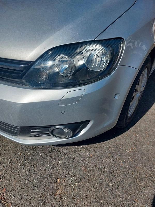 Gebraucht VW Golf VII 105 PS (77 kW) 2013 Silber Limousine