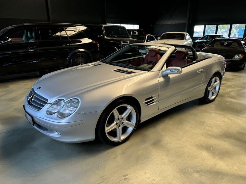 Brillantsilber metalliclack Gebraucht 2005 Mercedes SL500 AMG Cabrio | 38.900 € - Bild 1/4