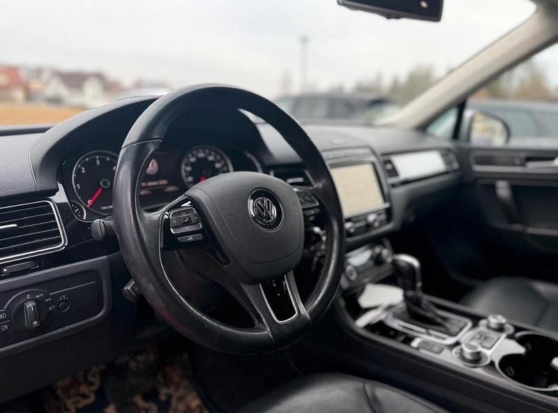 Gebraucht VW Touareg 262 PS (192 kW) 2015 Braun SUV