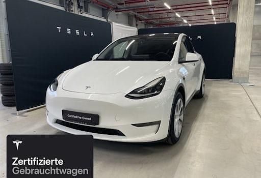 Weiß Gebraucht 2023 Tesla Model Y SUV | 37.200 € (Fairer Preis) - Bild 1/4