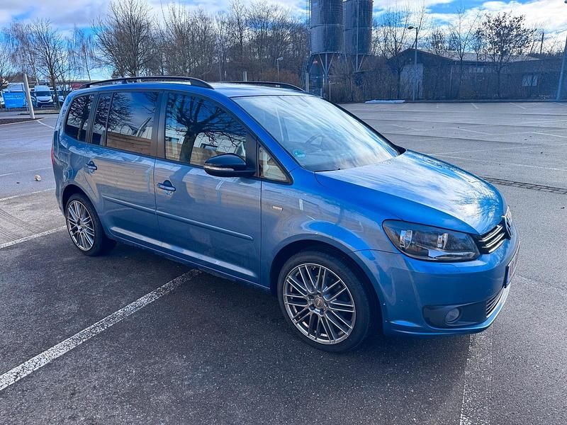 Gebraucht VW Touran Match 105 PS (77 kW) 2012 Blau Van / Kleinbus