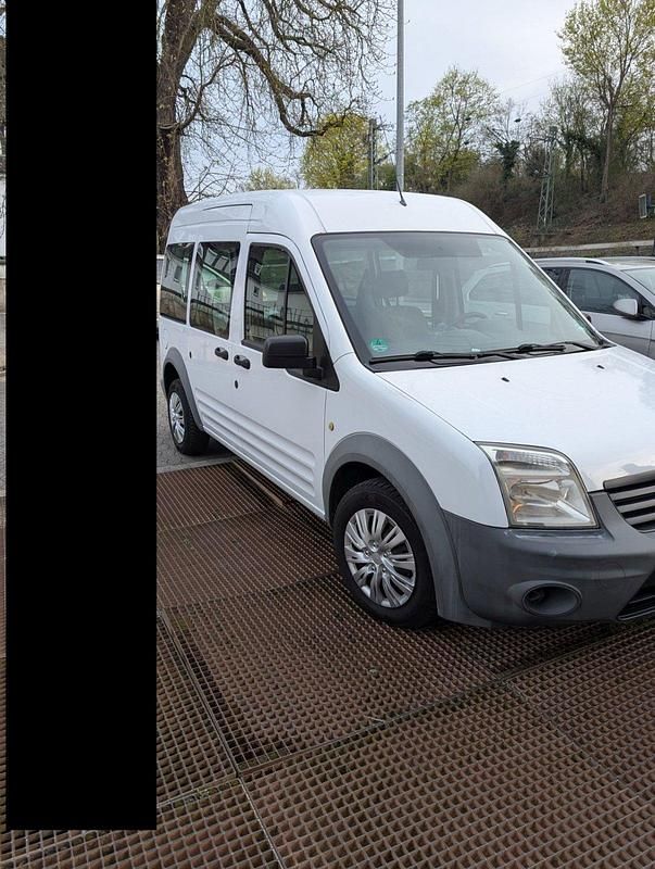 Gebraucht Ford Tourneo Connect 90 PS (66 kW) 2011 Weiß Van / Kleinbus