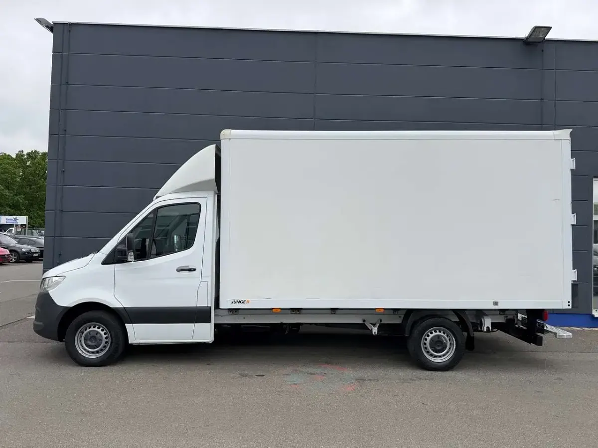 Gebraucht Mercedes Sprinter 143 PS (105 kW) 2019 Arktikweiss Van