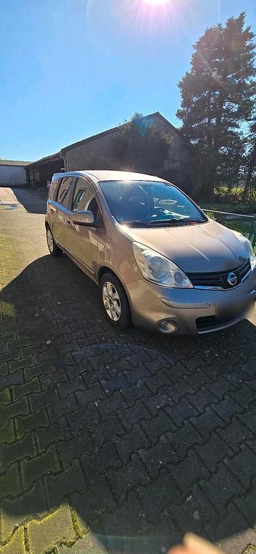 Gebraucht Nissan Note 76 PS (55 kW) 2010 Gold Kleinwagen