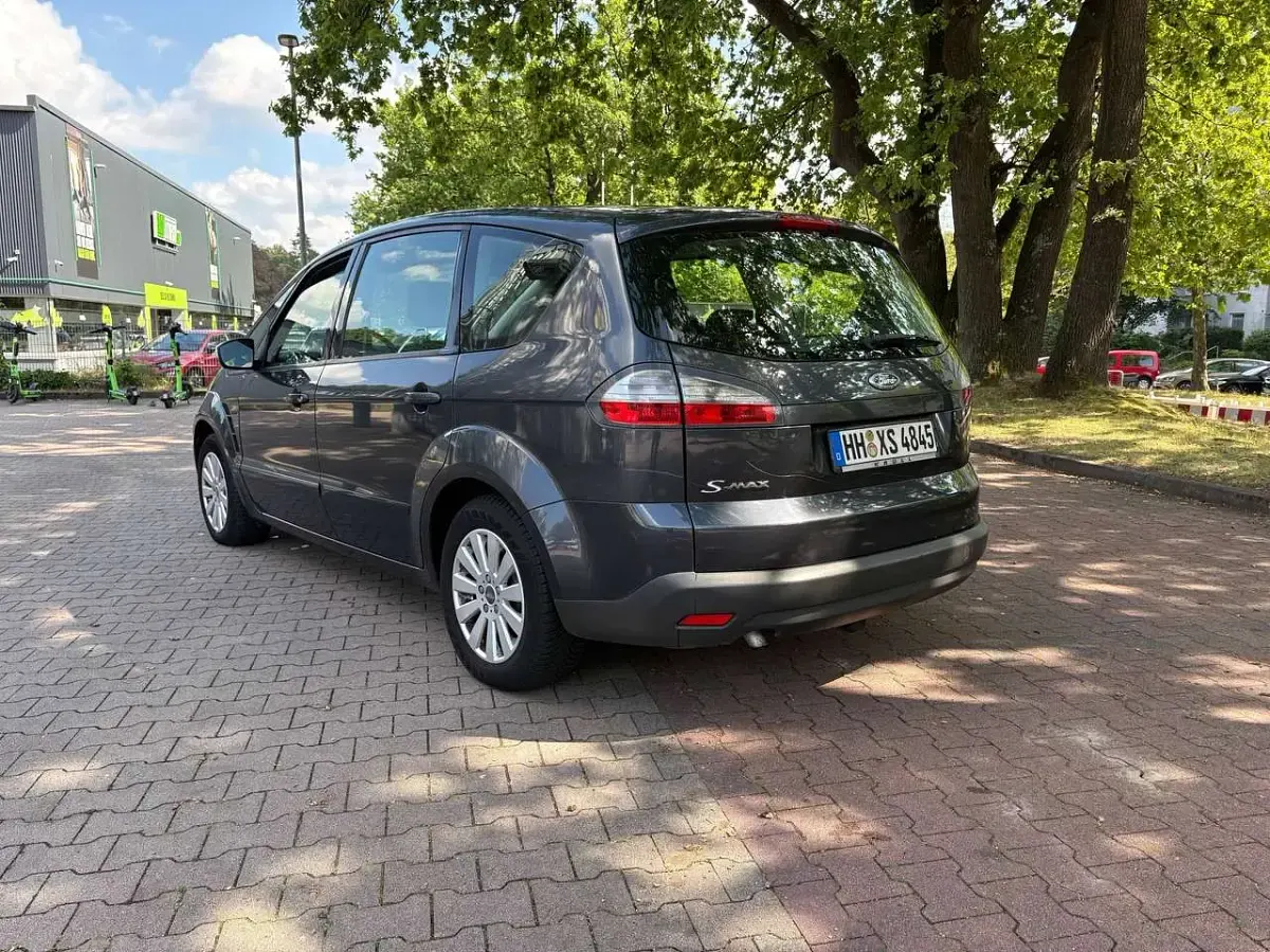 Gebraucht Ford S-MAX Trend 145 PS (106 kW) 2007 Royalgrau met. Van / Kleinbus