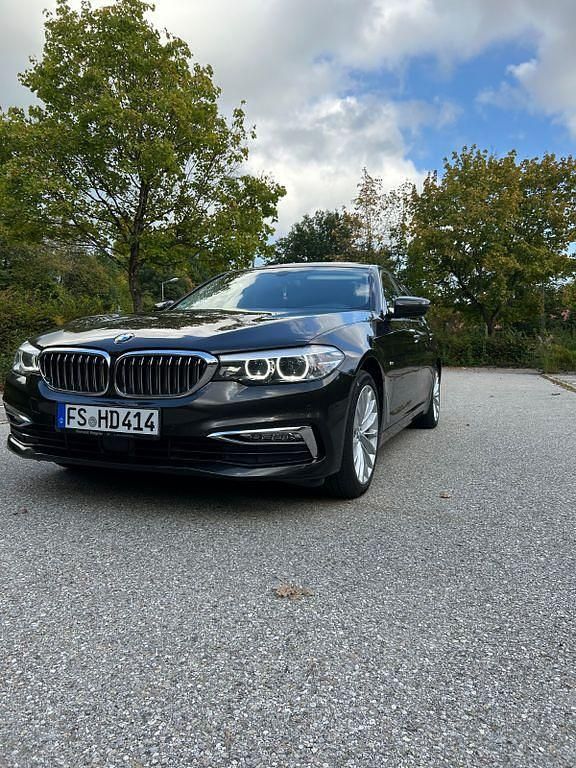 Gebraucht BMW 520 Luxury Line 190 PS (139 kW) 2018 Braun Kombi
