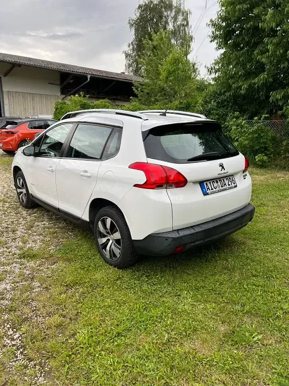 Gebraucht Peugeot 2008 Business-Line 114 PS (83 kW) 2015 Weiß SUV