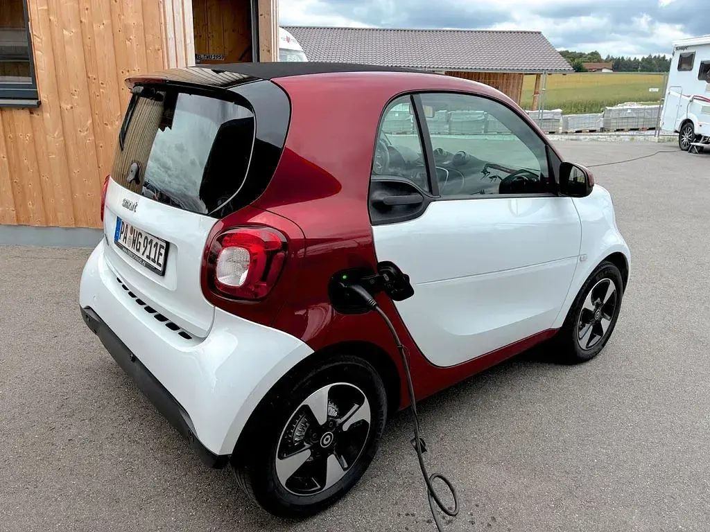 Gebraucht Smart ForTwo Electric Drive Premium 60 kW (82 PS) 2021 Weiß