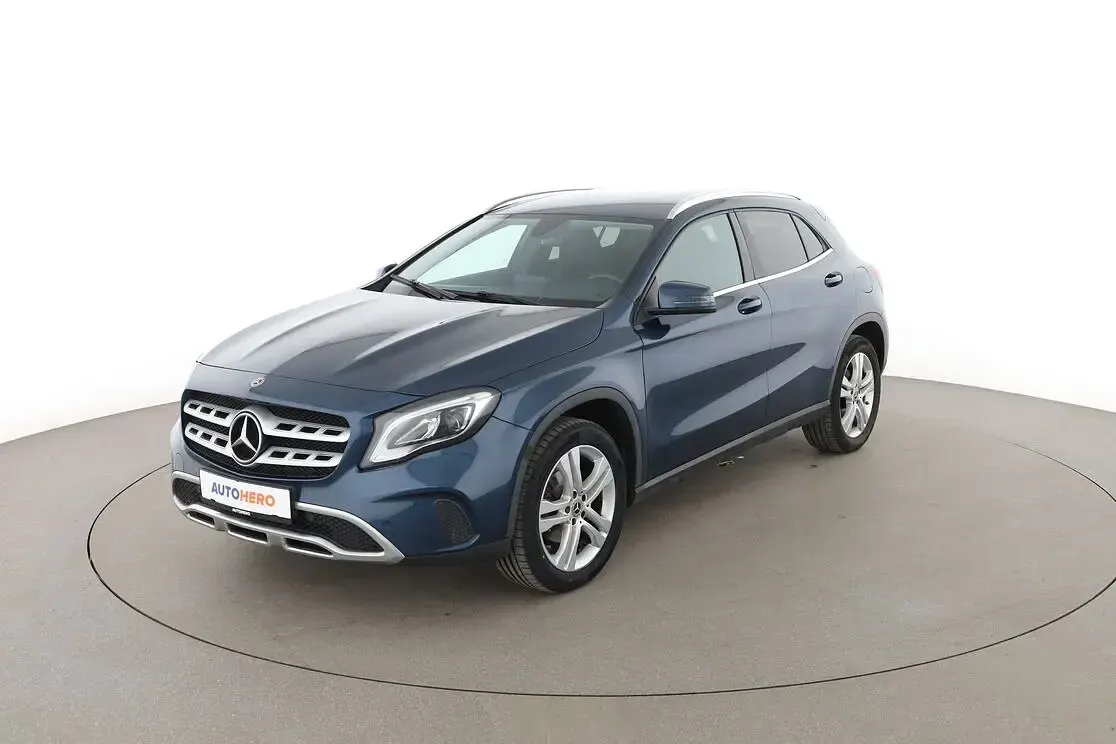 Gebraucht Mercedes GLA220 Urban 170 PS (125 kW) 2019 SUV