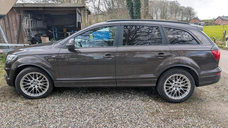 Gebraucht Audi Q7 S-Line 340 PS (250 kW) 2011 Braun SUV