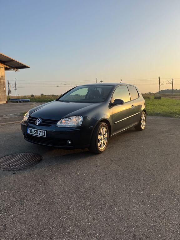 Blau Gebraucht 2006 VW Golf V Goal Limousine | 3.800 € (Etwas zu teuer) - Bild 1/4