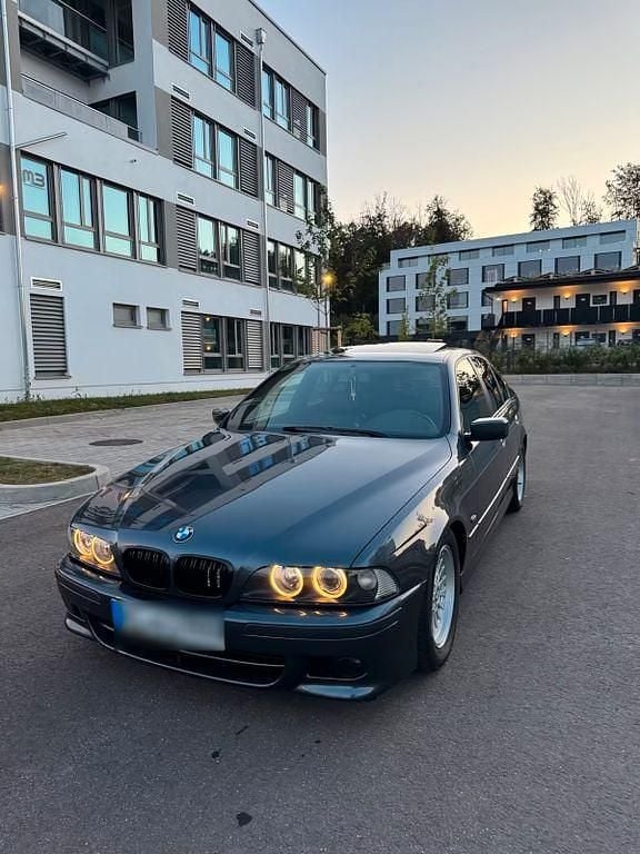Grau Gebraucht 1999 BMW 528 M Sport Limousine | 6.900 € (Fairer Preis) - Bild 1/4