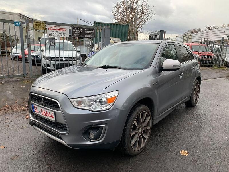 Grau Gebraucht 2015 Mitsubishi ASX Diamant Edition SUV | 6.499 € (Fairer Preis) - Bild 1/4