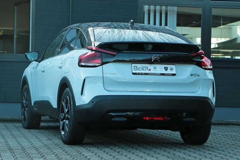 Gebraucht Citroën e-C4 114 kW (156 PS) 2024 Weiß Limousine