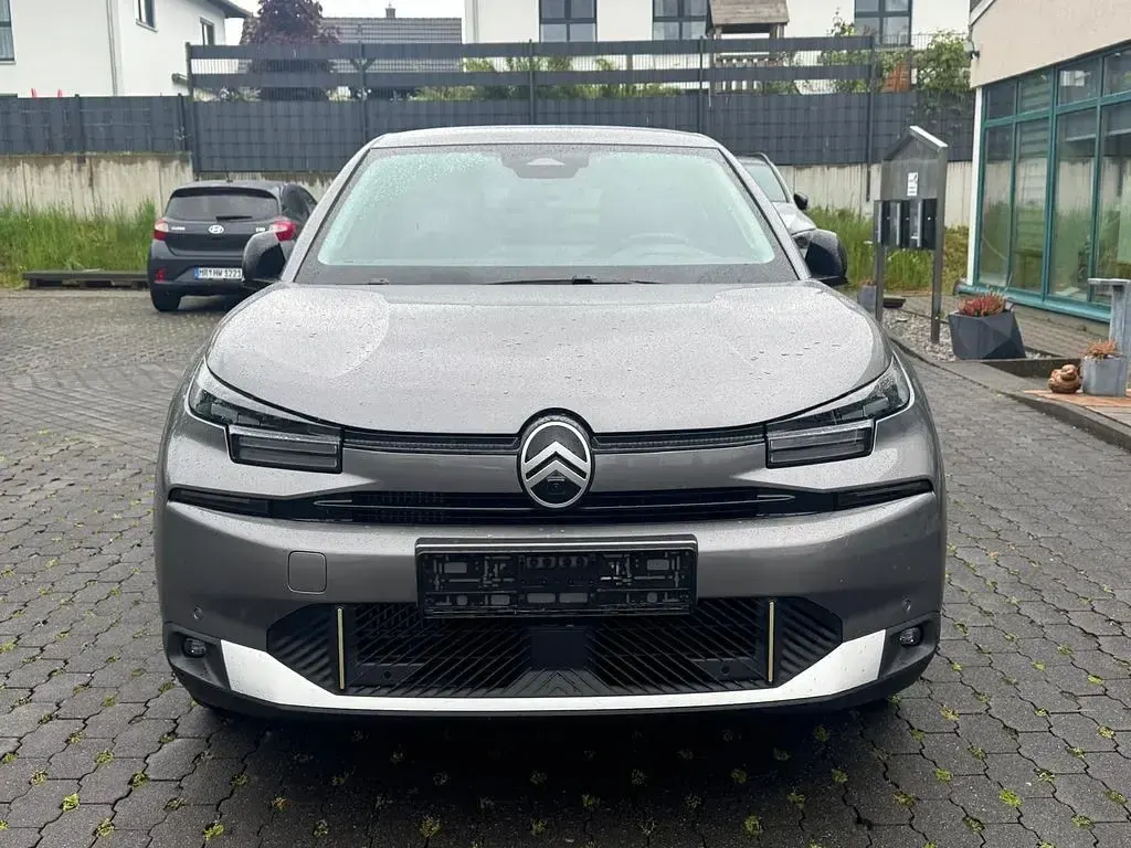 Second-hand Citroën C4 136 CP (100 kW) 2025 Gri SUV